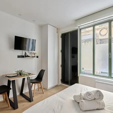 Residence Bastille By Studio Prestige París Exterior foto