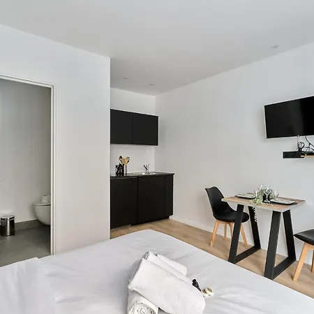 Residence Bastille By Studio Prestige París Exterior foto
