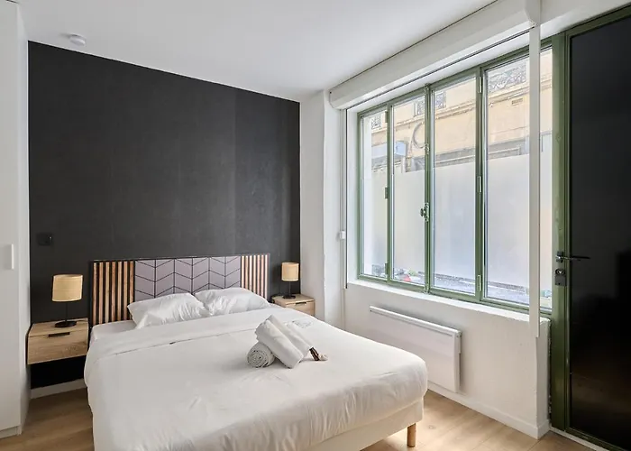 Residence Bastille By Studio Prestige